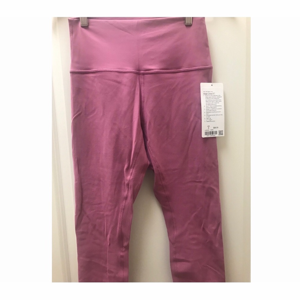 LuLuLemon Align Crop 21” NWT